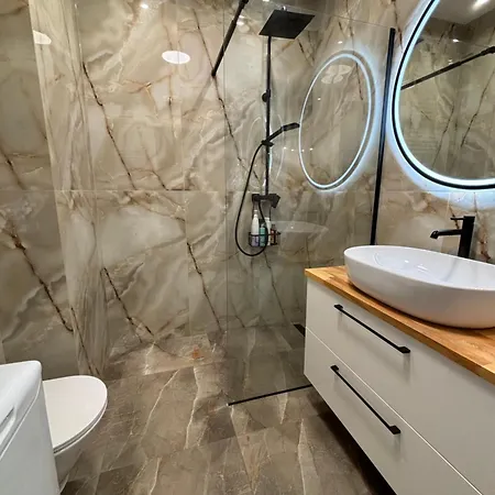 Totu Today-Sienna Grobla Apartamenty, Faktura Vat, Self Check-In Гданськ Екстер'єр фото